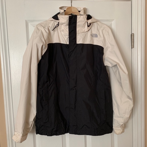 2 in 1 Northface Winter Jacket - Picture 2 of 9